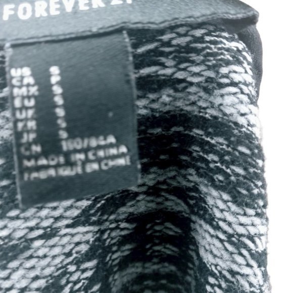 Forever 21 Aztec Cardigan - Picture 5 of 6